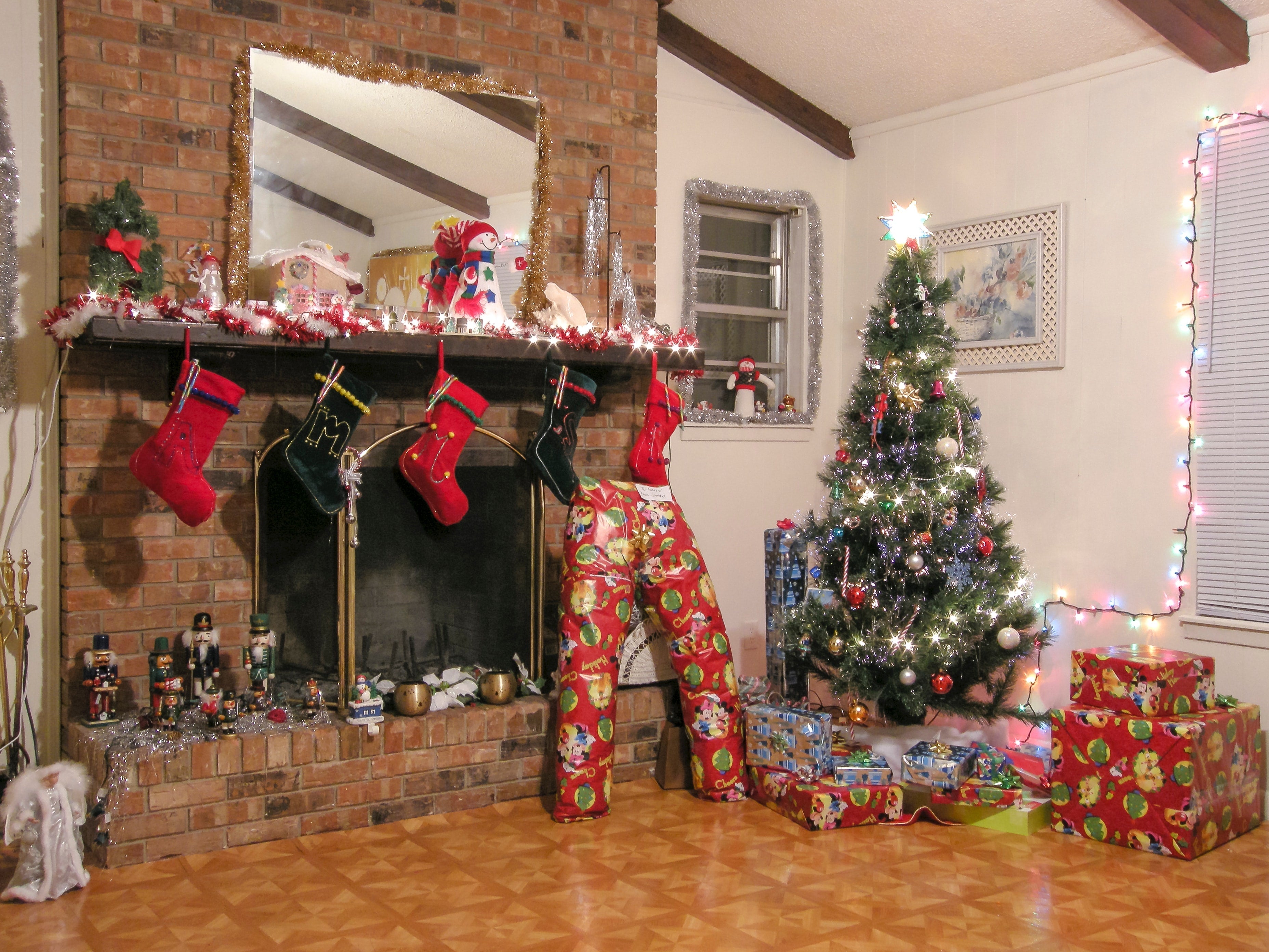 Where did the Tradition of Hanging Christmas Stockings come from? Artisan Ornaments
