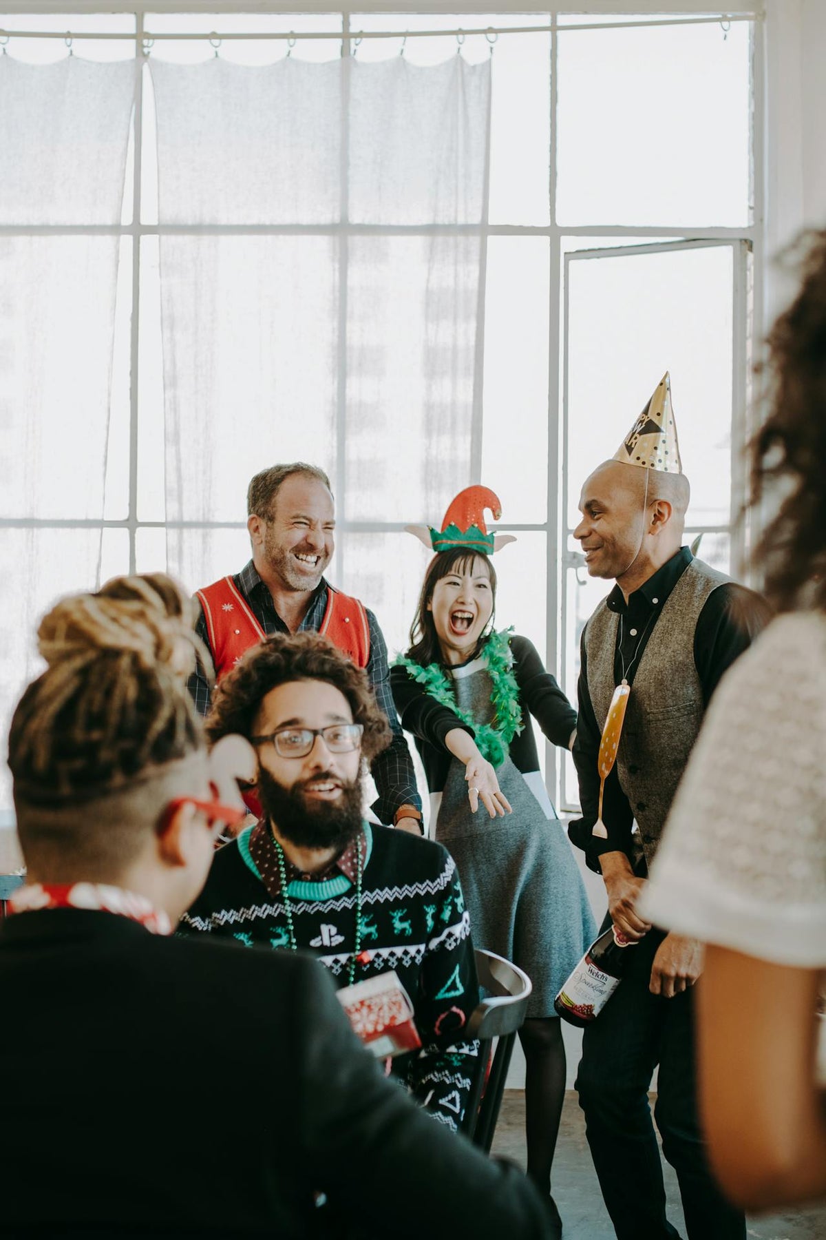 Corporate Logo Baubles – Why Should You Order Them?