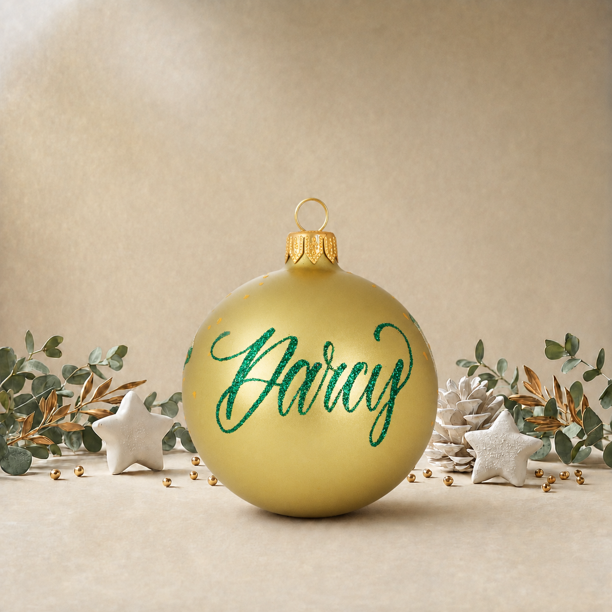 Gold Bauble with Green Holly front