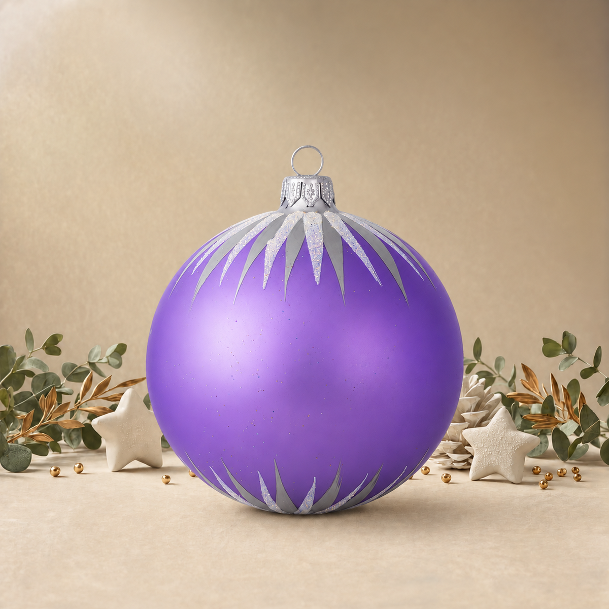 Large Lavender Bauble with White Icicles back