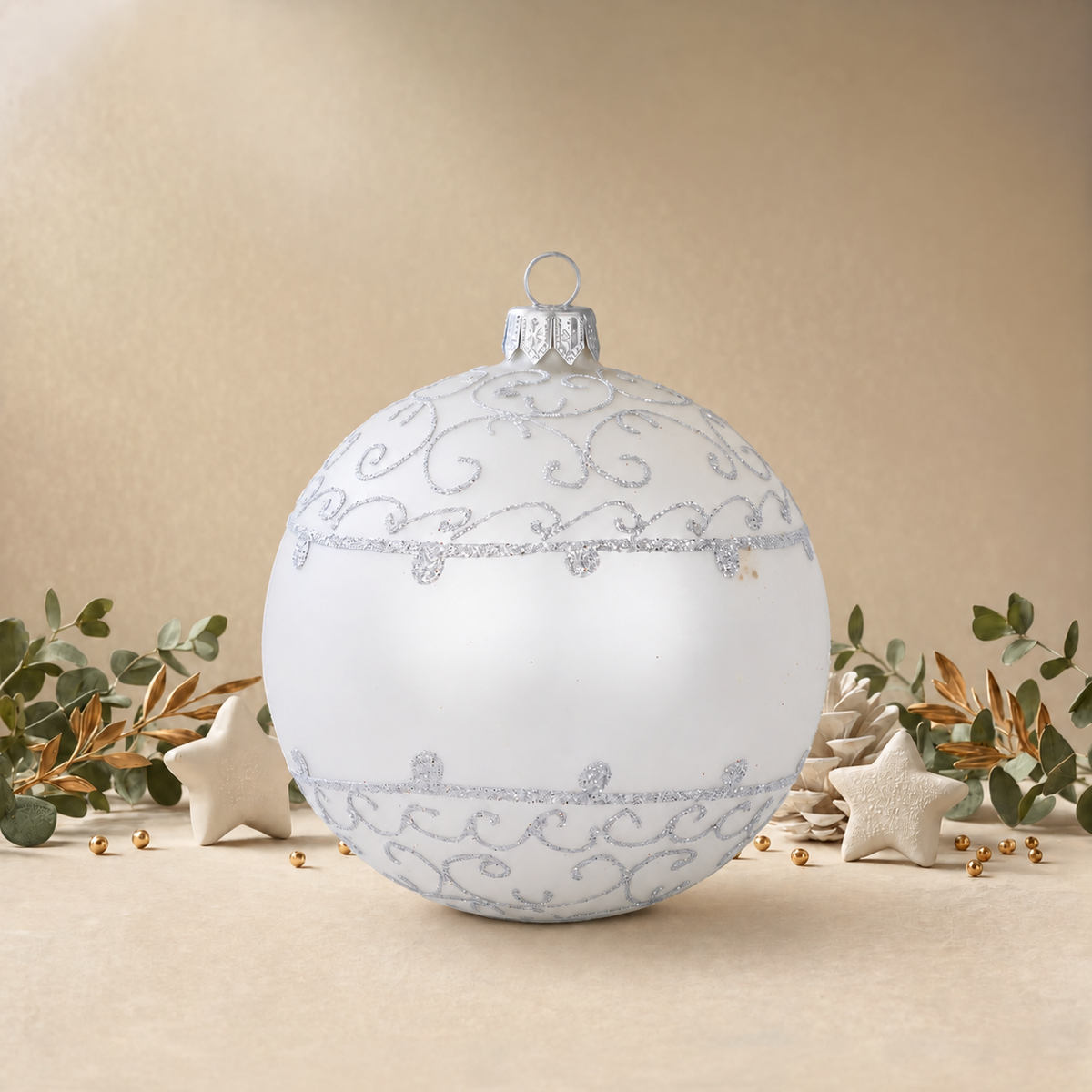 White Bauble with Silver Ornamental Pattern back