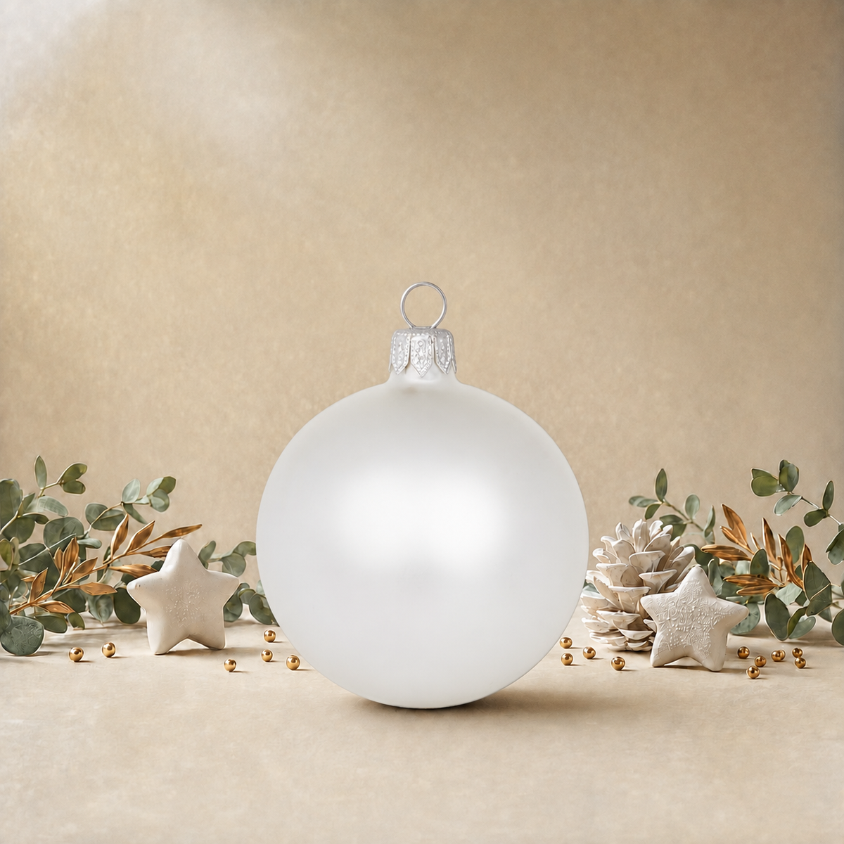 Medium White Plain Bauble back